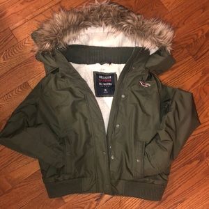 Hollister all- weather jacket